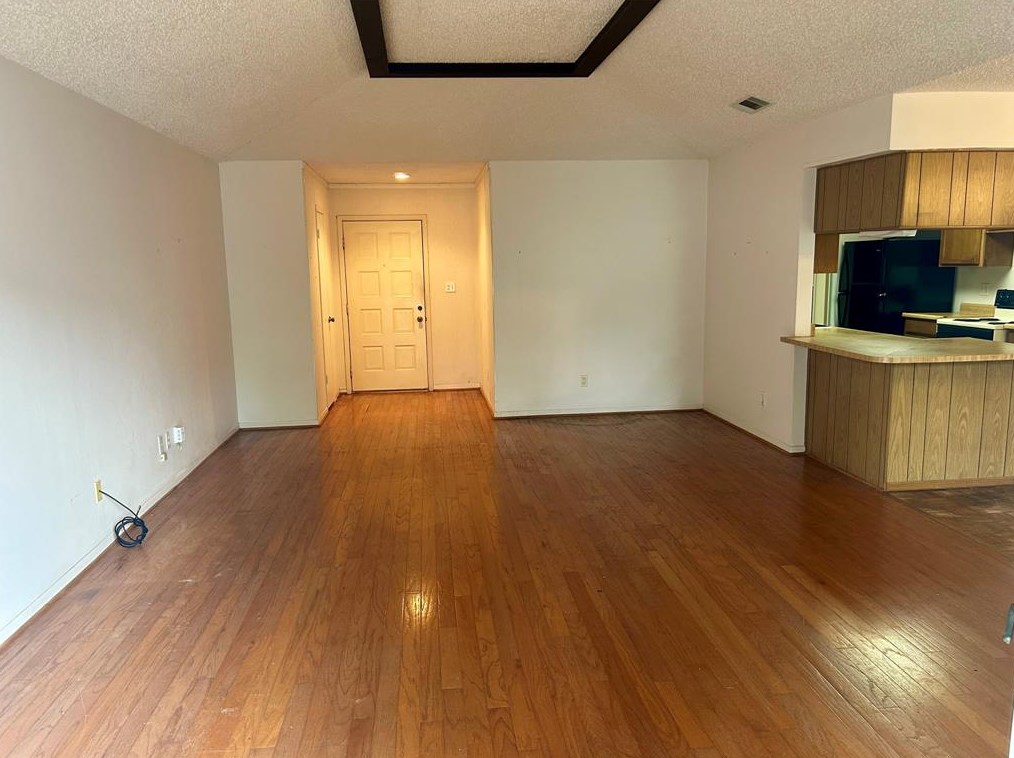 11103 Bellerive Dr, Houston TX  77072-1405 exterior