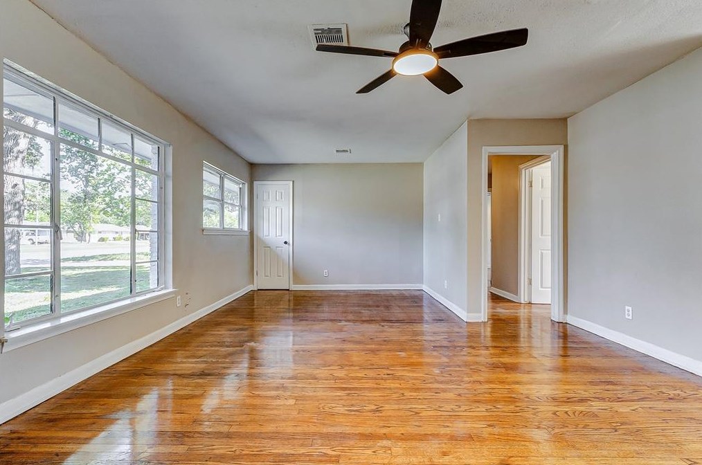 10403 Homestead Rd, Houston TX  77016-3307 exterior