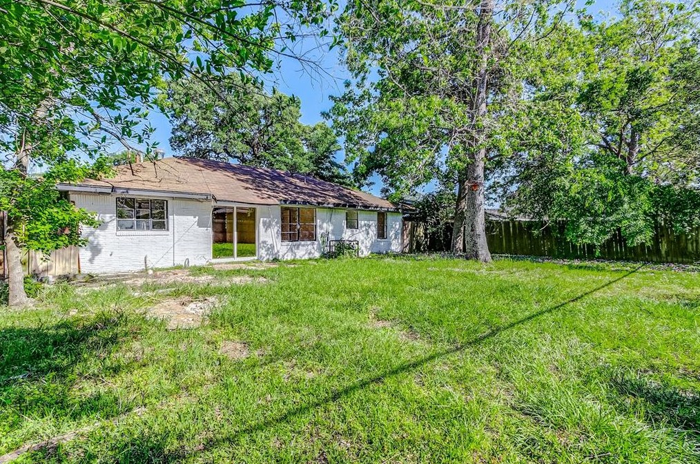 10403 Homestead Rd, Houston TX  77016-3307 exterior