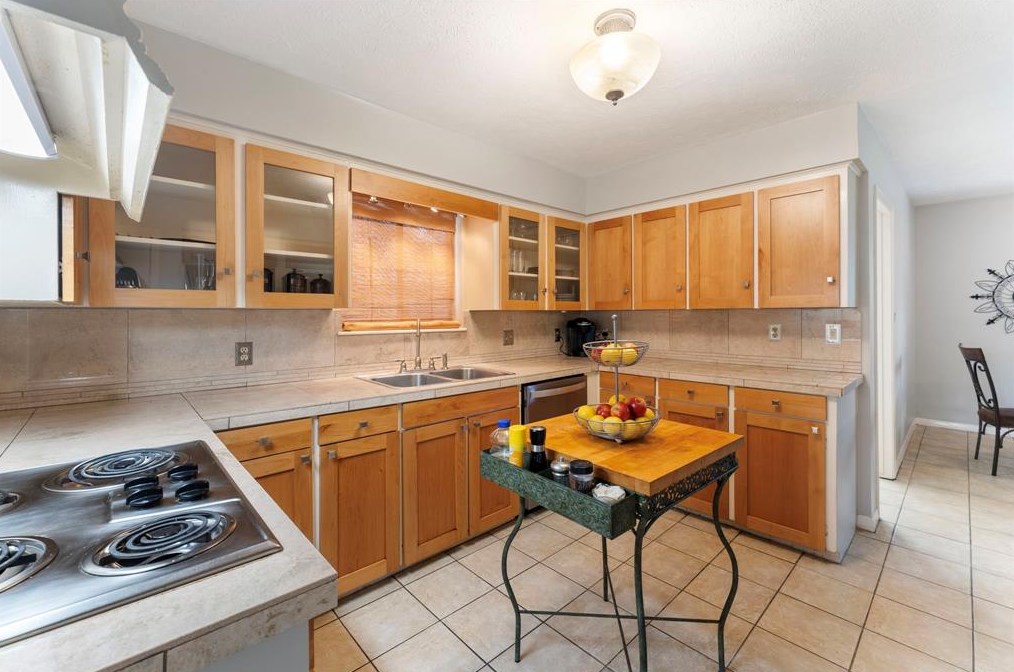 5458 Jackwood, Houston TX  77096-1108 exterior