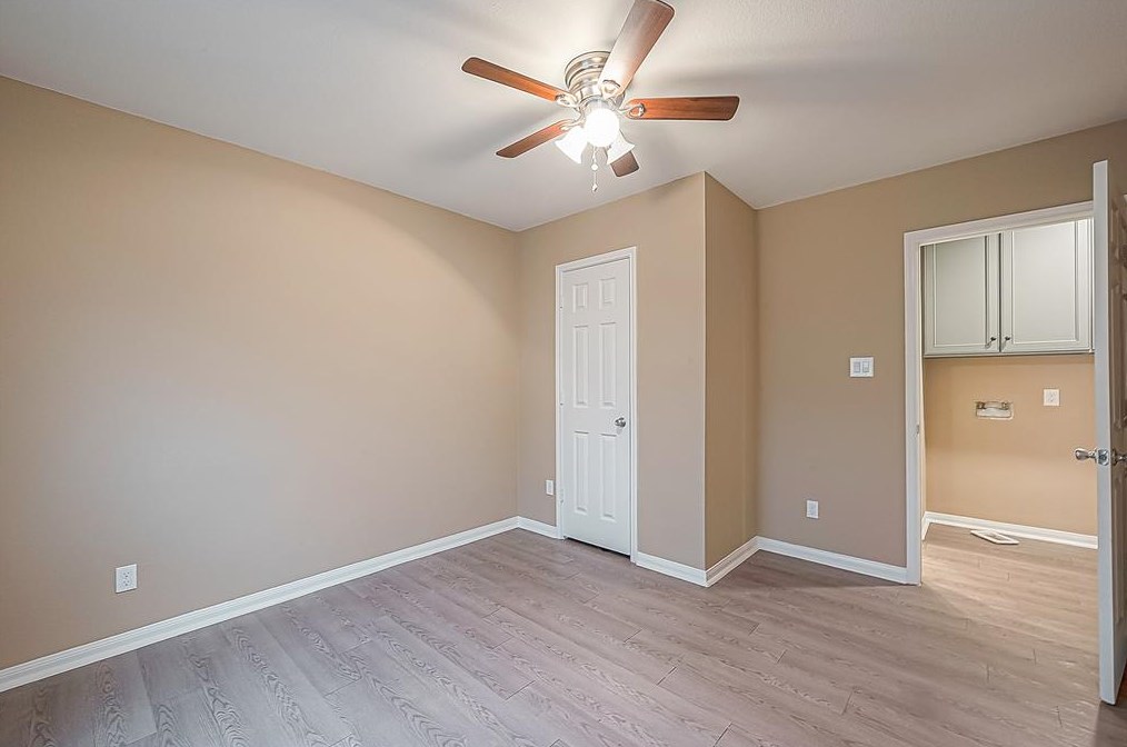 1412 Caplin St, Houston TX  77022-5707 exterior