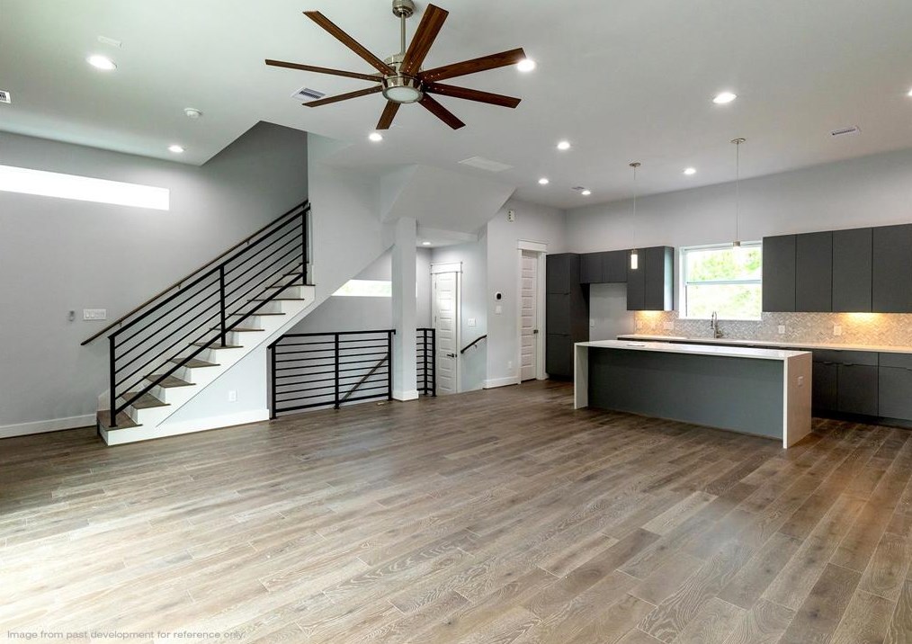 509 Schweikhardt, Houston TX  77020-7741 exterior
