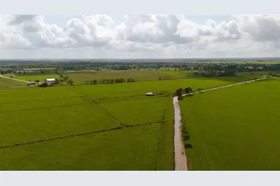 3448 Belton Lane, Anahuac, TX 77514 - Photo 3