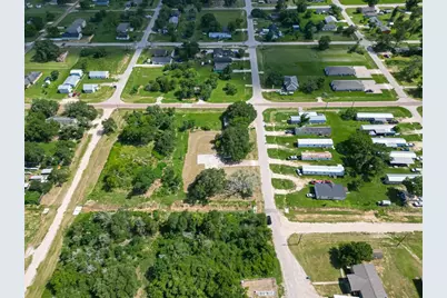 210 5th Street, Hempstead, TX 77445 - Photo 27