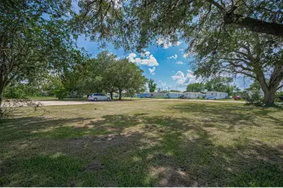 210 5th Street, Hempstead, TX 77445 - Photo 11