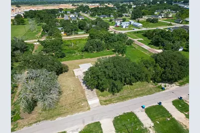 210 5th Street, Hempstead, TX 77445 - Photo 15