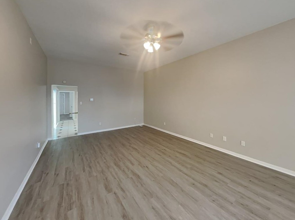 15608 Martineau St, Houston TX  77032-2056 exterior