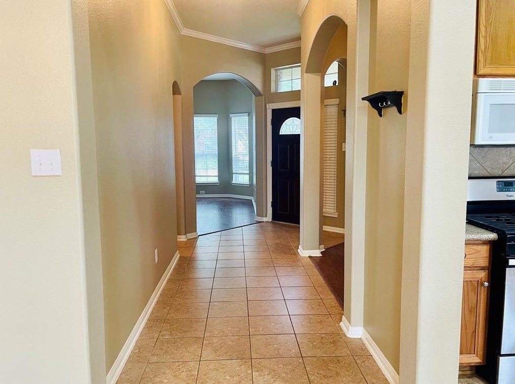 4818 Chase Stone Dr, Bacliff TX  77518-2511 exterior