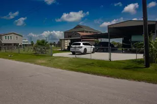 1134 & 1136 E Canal, Crystal Beach, TX 77650 - Photo 1