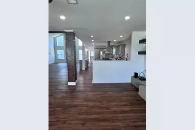 1809 E Bayshore Drive Drive, Palacios, TX 77465 - Photo 15