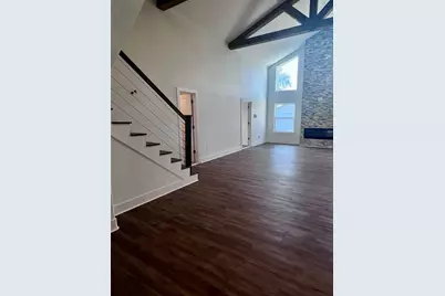 1809 E Bayshore Drive Drive, Palacios, TX 77465 - Photo 13