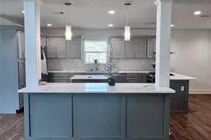 1809 E Bayshore Dr Dr, Palacios, TX 77465 - Photo 17