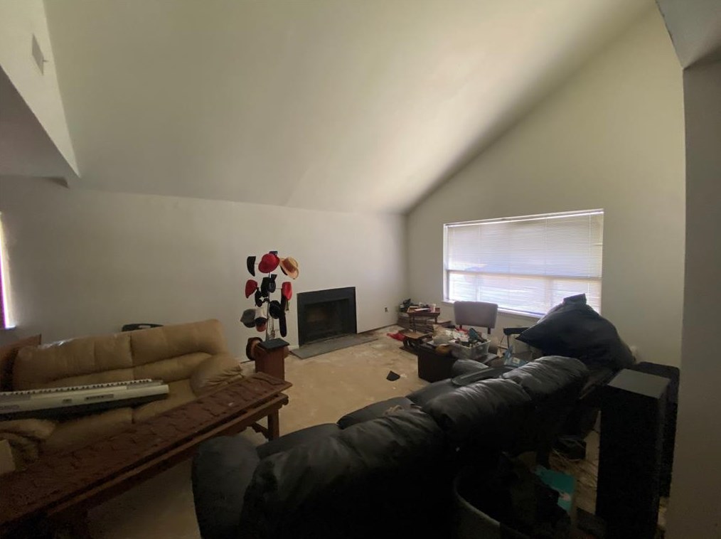 6434 Ludington Dr, Houston TX  77071-2617 exterior