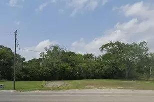 9122 Hwy 6, Hitchcock, TX 77563 - Photo 1