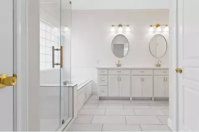 8010 Village Drive, Beaumont, TX 77713 - Photo 13