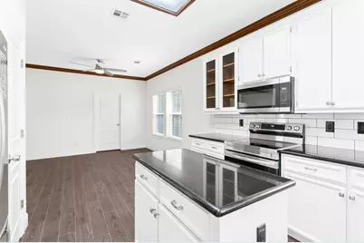 8010 Village Drive, Beaumont, TX 77713 - Photo 5