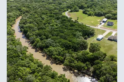 10 River Hollow Way, Blessing, TX 77419 - Photo 9