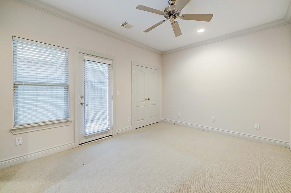 5524 Crooms St, Houston TX  77007-8214 exterior