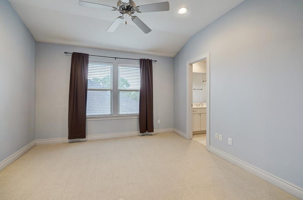 5524 Crooms St, Houston TX  77007-8214 exterior