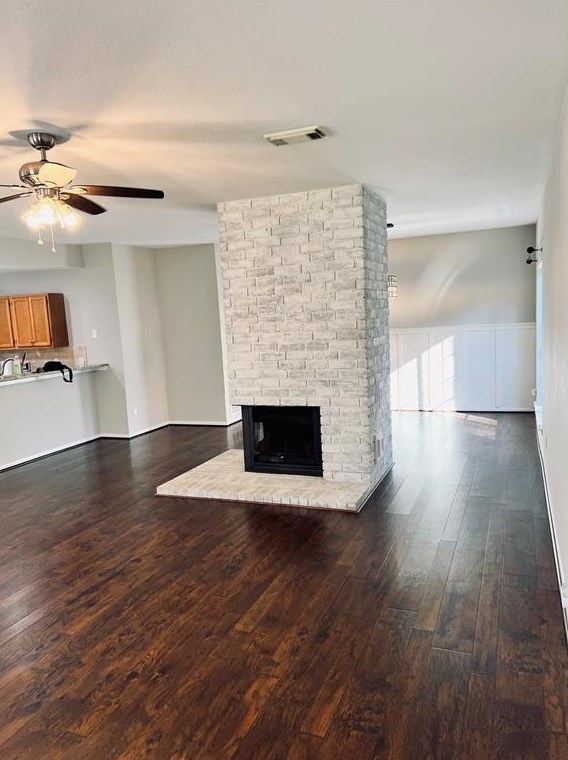 75 Village Knoll Cir, Spring TX  77381-4449 exterior