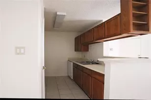 2121 Hepburn St, Houston, TX 77054 - Photo 5