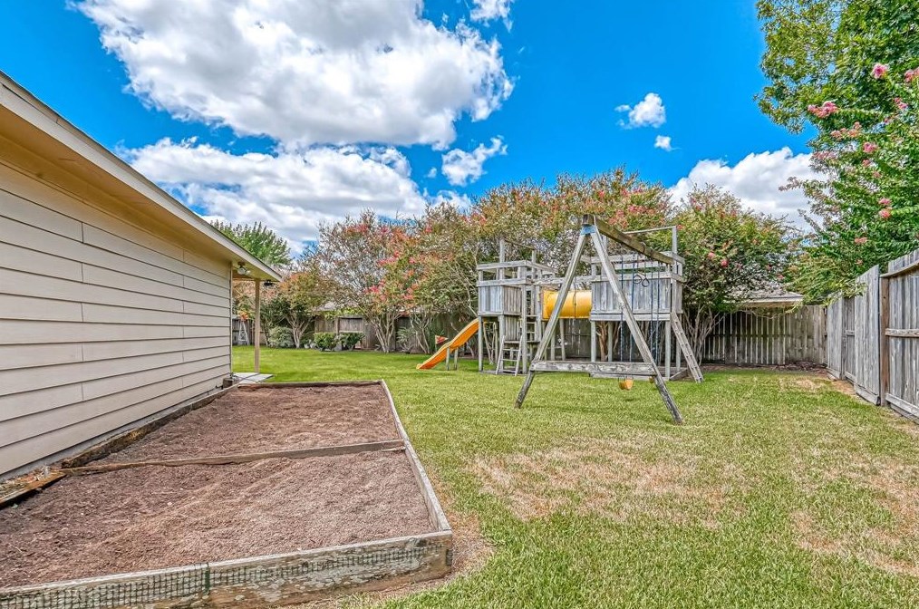 13015 Orch Holw Way, Houston TX  77065-3331 exterior
