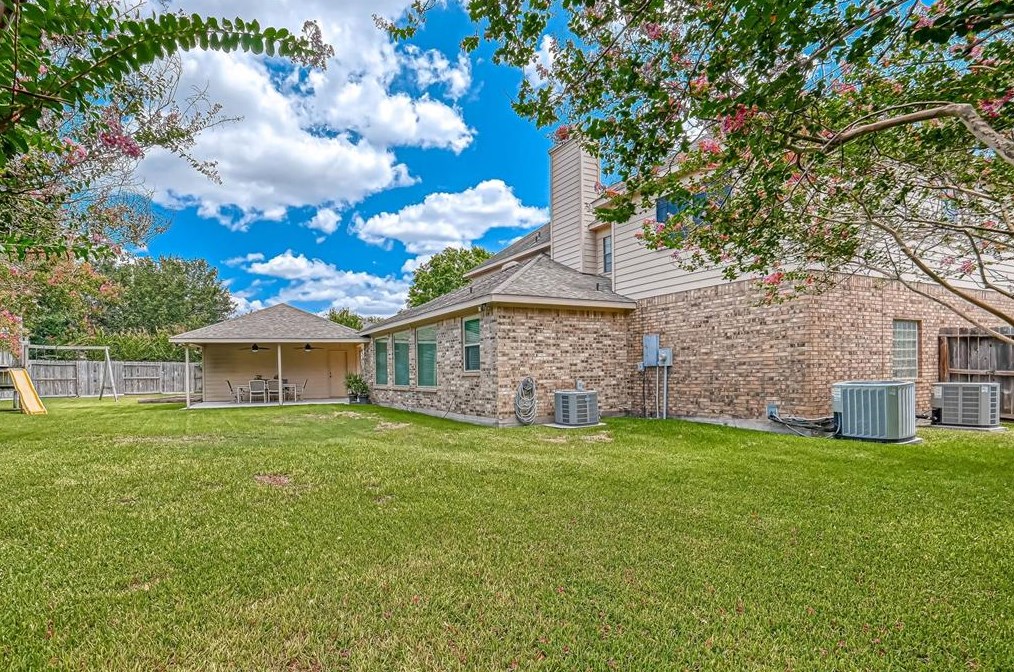 13015 Orch Holw Way, Houston TX  77065-3331 exterior
