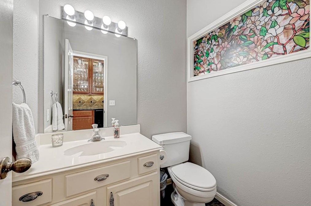 13015 Orch Holw Way, Houston TX  77065-3331 exterior