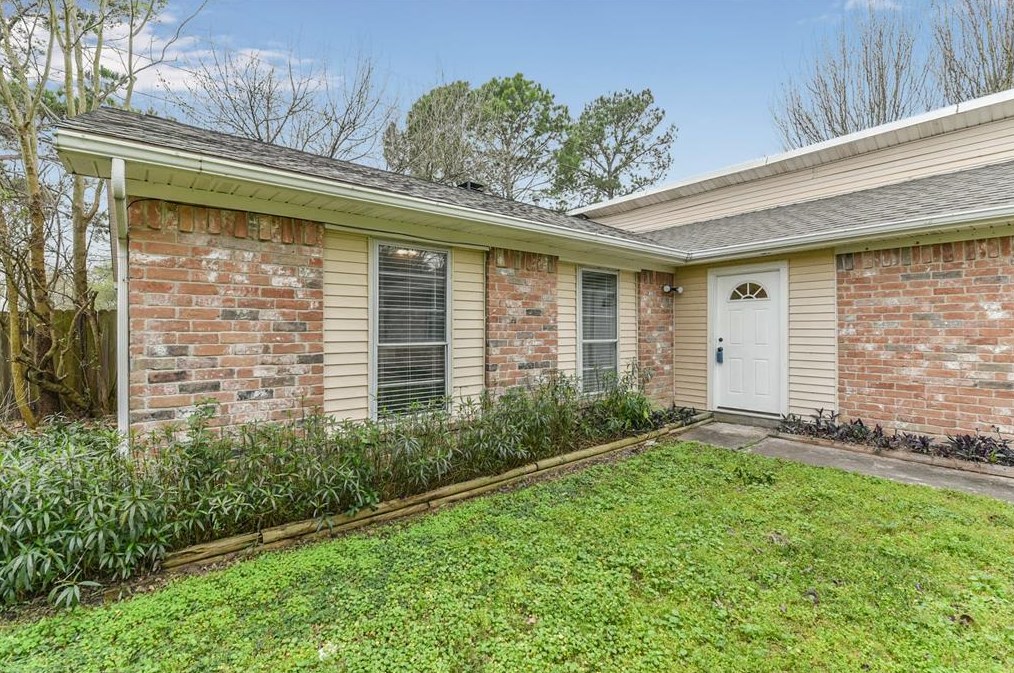 13919 Rosetta Dr, Cypress TX  77429-2591 exterior