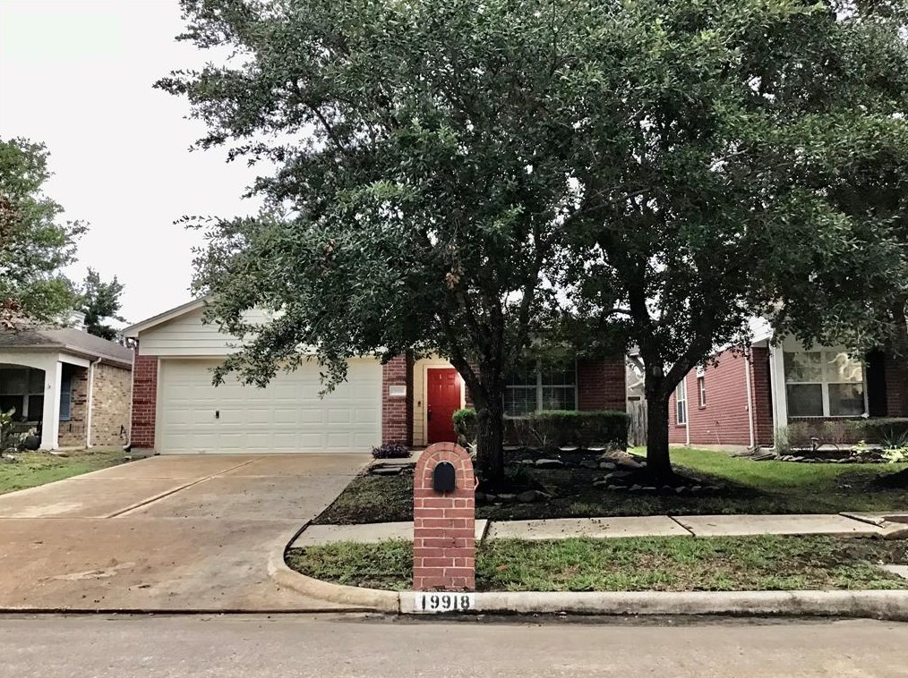 19918 Cypresswood Crk, Spring TX  77373-3091 exterior