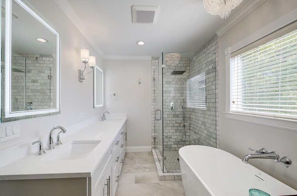 14203 Apple Tree Rd, Houston TX  77079-6601 exterior