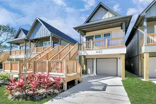 442 6th St, Dickinson, TX 77539 - Photo 27