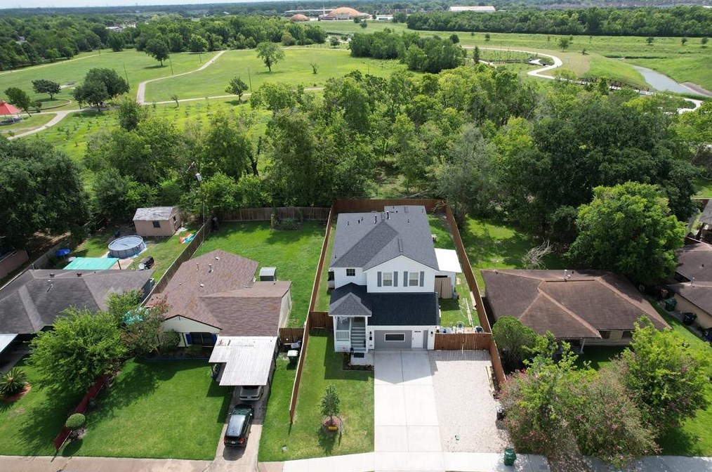 10747 Dulcimer St, Houston TX  77051-4615 exterior