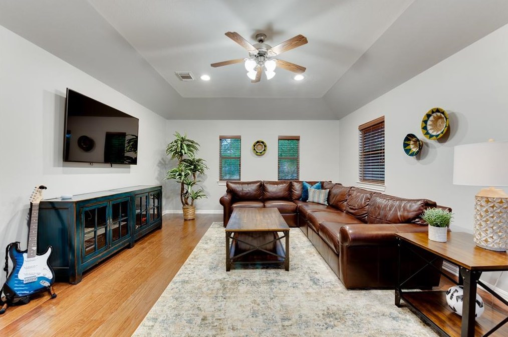 11810 Legend Mnr Dr, Houston TX  77082-3077 exterior