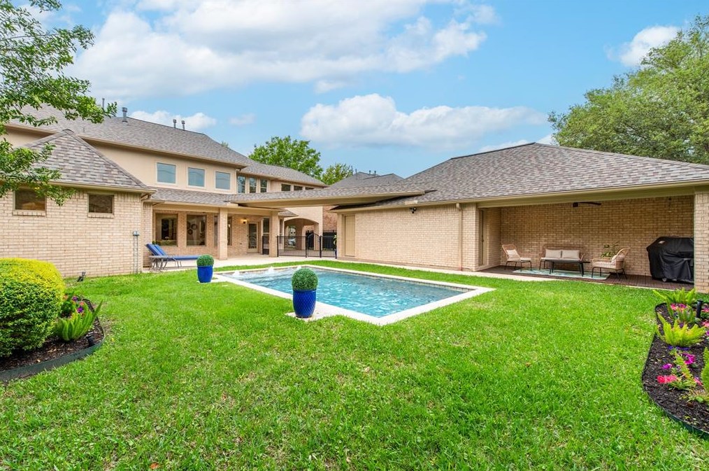 11810 Legend Mnr Dr, Houston TX  77082-3077 exterior