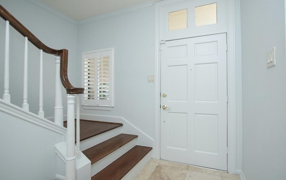 2901 Bammel Ln, Houston TX  77098-1144 exterior