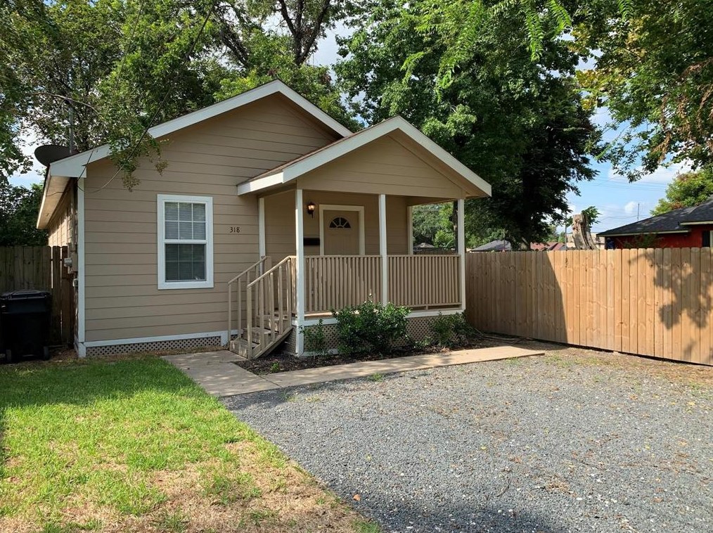 318 37th St, Houston TX  77018-6534 exterior