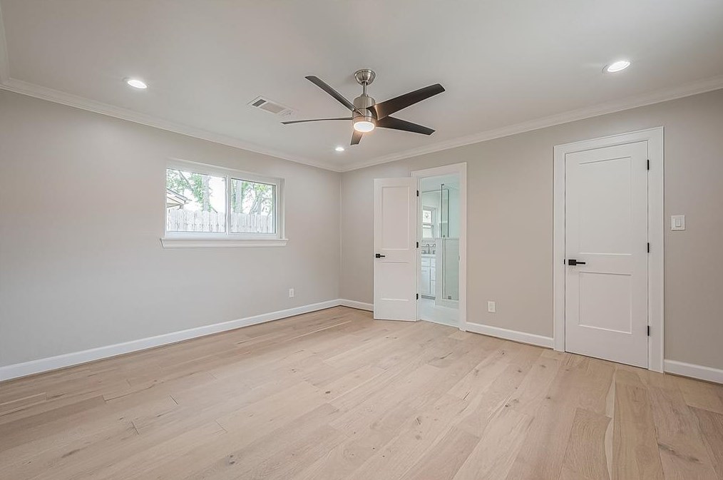 11211 Timberline, Houston TX  77043-3829 exterior