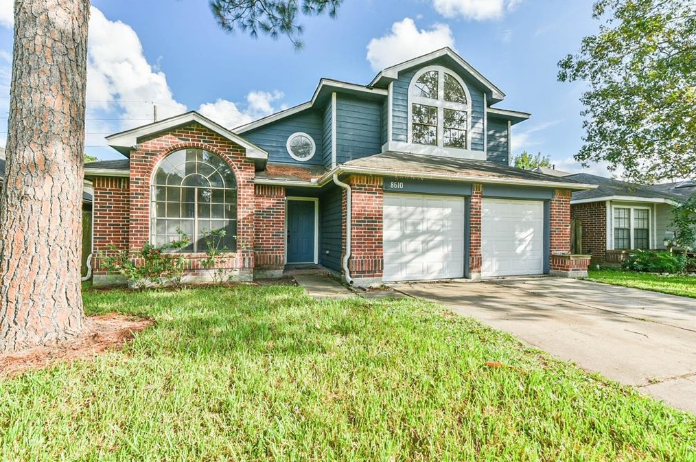 8610 Spring Green Dr, Houston TX  77095-3844 exterior