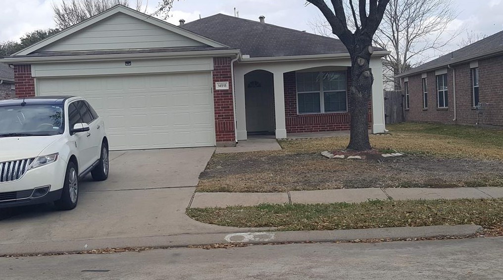 14918 Sugar Mist Ln, Sugar Land TX  77498-4064 exterior