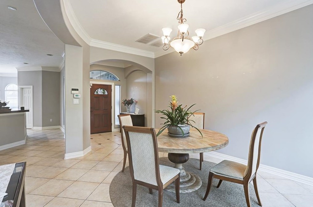 12618 Briar Patch Rd, Houston TX  77077-2306 exterior