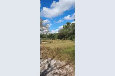 8828 Calagna Road, Hitchcock, TX 77563 - Photo 5