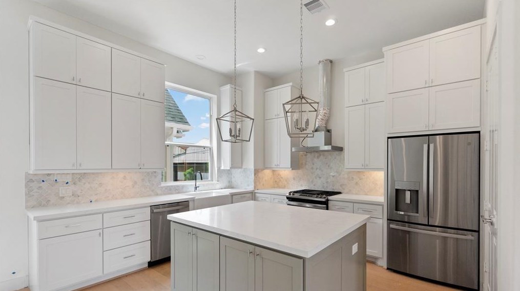4621 Maxie St, Houston TX  77007-3442 exterior