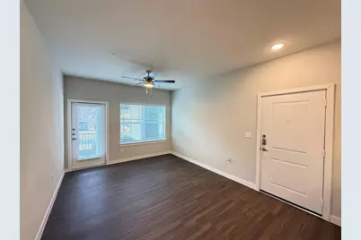 2102 Antoine Drive #1113, Houston, TX 77055 - Photo 5