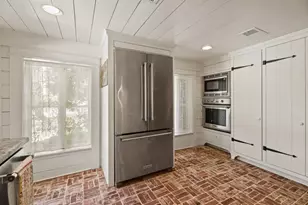 1601 Ball, Galveston, TX 77550 - Photo 21