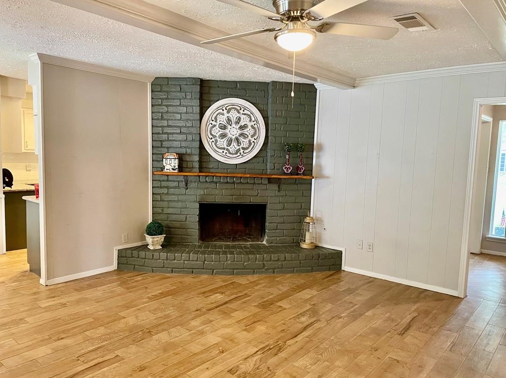 13563 Brook Hollow Dr, Sugar Land TX  77498-2446 exterior