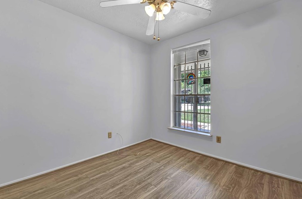 14842 Dogwood Tree St, Houston TX  77060-5038 exterior