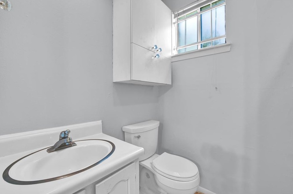 14842 Dogwood Tree St, Houston TX  77060-5038 exterior