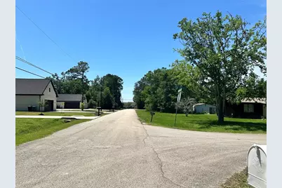 1815 Black Bear Drive, Houston, TX 77532 - Photo 9