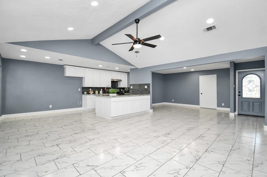 12031 Sharpcrest, Houston TX  77036-6133 exterior